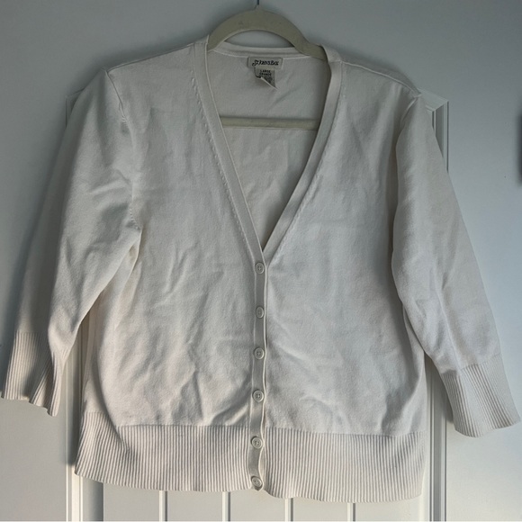 St. John's Bay Cream Cardigan - Picture 1 of 5